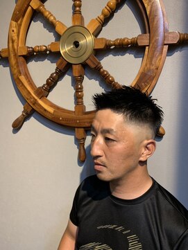 バーバー スタジオ ラフテル(Barber Studio RAFTEL) 人生初スキンフェード