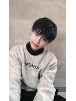 シン(syn)&nbsp;毛先軽めマッシュ