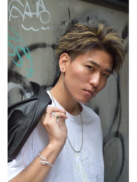 ジェイドゼロウィズアクロス(JADE -zero- with AKROS) ライトニングリバースショート