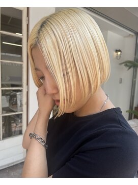 カータ(CARTA) パスっと収まるハイトーンボブ