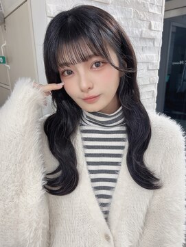 アム 表参道(am) シースルーぱっつん【小顔薄めバンググレージュレイヤーロング】