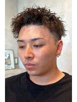 バーバーショップ フォーシーズン(BAR BER SHOP FOURSEASON)&nbsp;ツイストスパイラル/スパイキーショート/アップバング