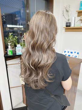 スイ(sui) レイヤーロング×大人可愛いハイライト