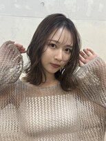 ファルベ(Farbe) イメチェン/ホワイトブロンド/外ハネボブ/美髪/ワイドバンク