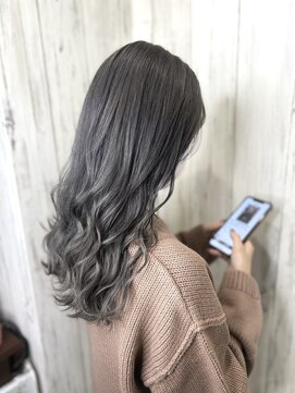 ジーナ 博多(Zina) ダークグレー