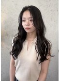 透明感たっぷり暗髪