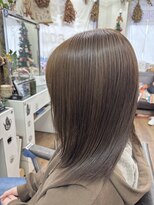 フッタ(Futta)&nbsp;酸性ストレート【髪質改善】【西武新宿駅】【駅近徒歩１分】