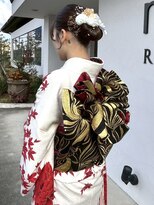 ロジェブルー(Rosier Bleu)&nbsp;【成人式ヘアセット】お団子×金箔×お花スタイル