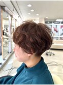 女性も刈り上げ/30代/40代/50代/くせ毛風パーマ/ショート