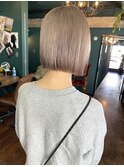 グレーとベージュの間/ワンレンボブ