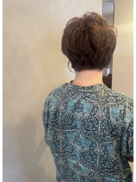 ラトリエコンタン(L´atelier Content) 【shima】40代50代60代おすすめ◎くるんとボリュームショート