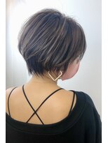 シャメル(Chamel)&nbsp;大人可愛い丸みショート◇くびれ髪質改善