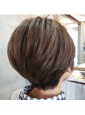 ショートボブ