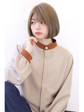 オーロ 西大寺店(ORO) ワンカールボブのミルクティーベージュ