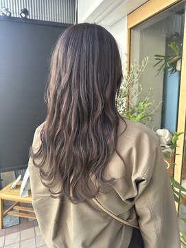 ニュイ(Nuii) ニュアンスハイライト&グレーベージュカラー