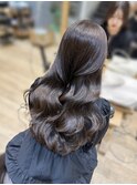 アッシュカラーウェーブヘアレイヤーカットココアブラウン