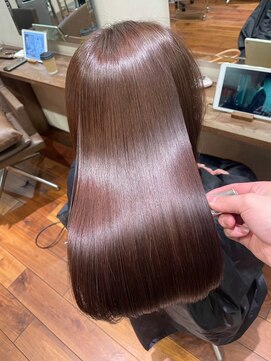 キュア 表参道(CURE) 黒髪/グレージュカラー/ココアベージュ/ヘルシーロング/表参道