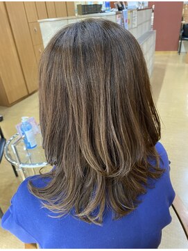 オルオル(Olu Olu) セミロングレイヤー