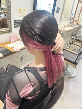ネオリーブカップ 町田店(Neolive capu) インナーカラー/ピンク/ストレートヘア