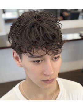 ジジバイワースホワイル(jiji by WORTH WHILE) スペインカール