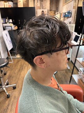 メンズ グレネイド(MENS GRENADE) 清楚感のあるメンズスタイル