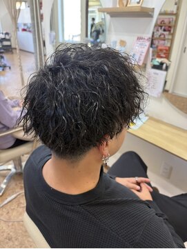 シルエット 美容室 八戸メンズパーマ　ツイストスパイラル