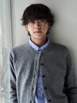 LANTERN STANDARD/men's salonの写真/【椥辻駅3分】自宅でも簡単にセットできる◎ON・OFFで使い分けられる再現性の高いパーマをご提案。