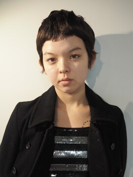 コードプラスリム(CODE+LIM) ショートヘア/ショートカット/ピクシーカット