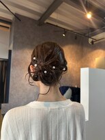 ノーヴァ バイ ボナ 前橋店(nova by bona)&nbsp;レイヤーカットで魅せる柔らかアップアレンジで小顔見え