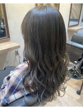 レイグロー バイ ヘッドライト 水戸店(RAYGLOW by HEADLIGHT) グレーアッシュ