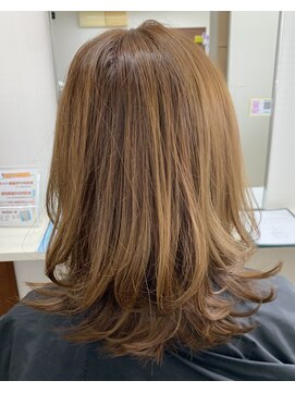 ヘアメイク フェイス(hair make faith) ミディアムレイヤー