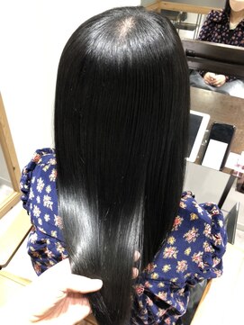 ムク(MUK) ツヤストレート