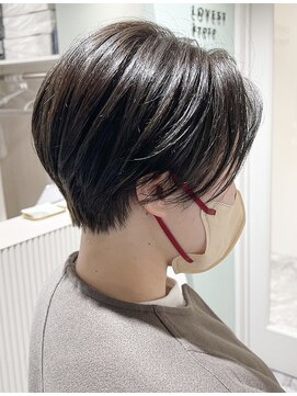 ラベスト キョウト(LOVEST) 前下がり/ショートカット/アッシュブラウン/センターパート