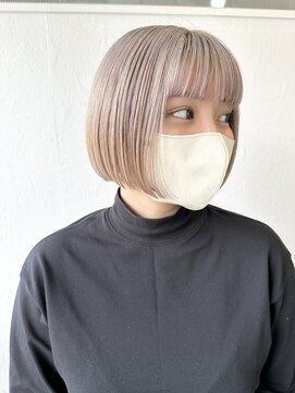ロナ 岡崎竜美丘店(RONA) ホワイトベージュボブ