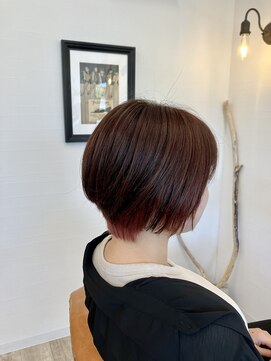 トロヘアー(TORO HAiR) ピンク系カラーショート