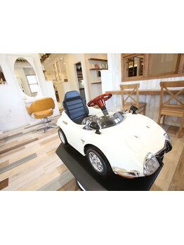 【お子様専用施術スペース有】小学生以下のお子様、初めてのカットもお任せ◎親子で通うパパ・ママ多数♪