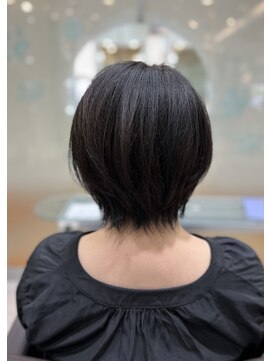 アトリエモア(Atelier More) ナチュラル外ハネ