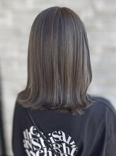 《大人女性にも人気》ハイライトカラー★