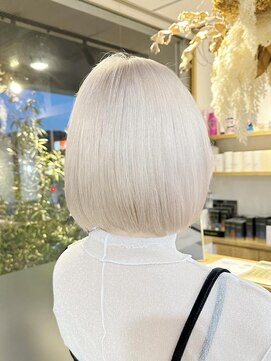 レオン(Re:ON) ハイトーンヘア