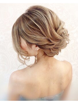 ヘアセットサロン イリス(IRIS) ★IRIS★ ゴージャスエレガントアップstyle♪