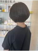 ひし形丸みショートボブ