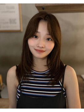 メゾンドムニ 恵比寿(Maison de MUNi) 顔周りレイヤーボブで垢抜け小顔カット/前髪あり前髪なし/恵比寿