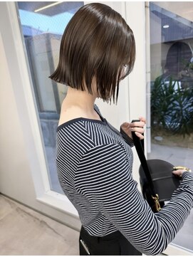 アエル(AELU) 切りっぱなしボブ