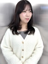 チグン(Jigun)&nbsp;ミディアムレイヤー×オリーブグレージュ