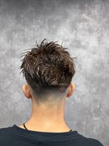 スピン 本八幡(SPIN) MEN’S HAIR/サーフカール/刈り上げセンターパート/本八幡