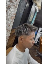 クラウン(CROWN) ホワイトメッシュ×ツイストパーマ