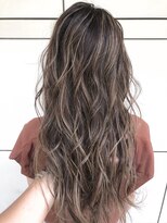 ティエラ 原宿 表参道(Tierra)&nbsp;【Tierraスガ担当】ダブルハイライトで作る上品なグラデーション