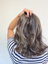 シャラ美容室&nbsp;ハイライト