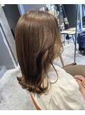 ensue 外ハネくびれミディ 髪質改善カラー くすみベージュ◇中島