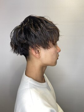 ナフィ バイ エイム 町田店(Nafie by eim) ニュアンスパーマ/くせ毛風/メンズカット/束感/メンズショート
